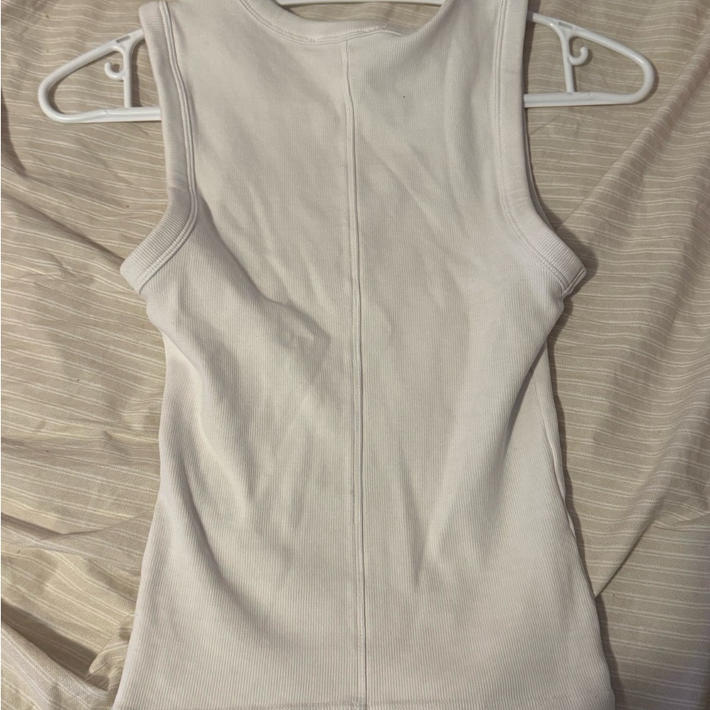 Zara bundle - basic tanks - Picture 3 of 6